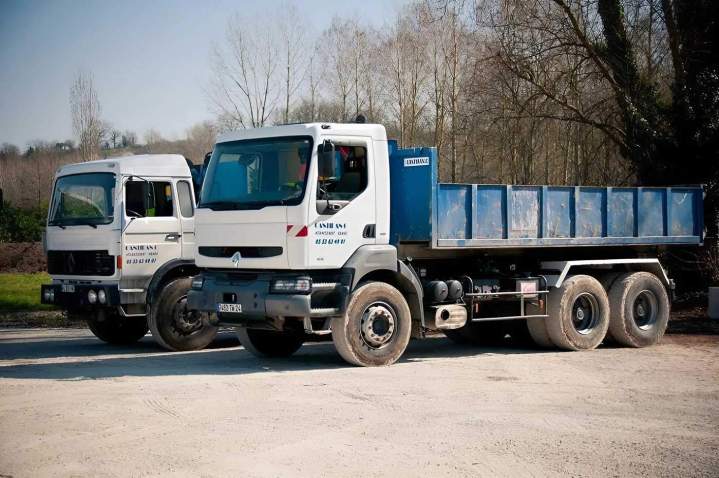 Tipper rental Dordogne